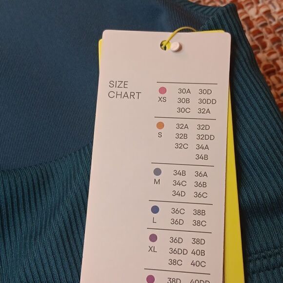 New All In Motion Sports Bra Medium New With Tags - Picture 6 of 6